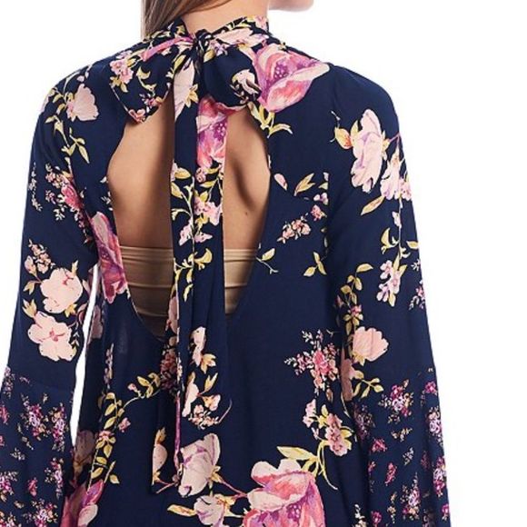 - Free People Tate Floral Print Mock Neck Bell Sleev - Picture 2 of 7